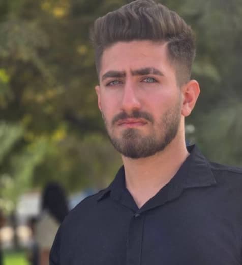 امیرحسین شاکرمی