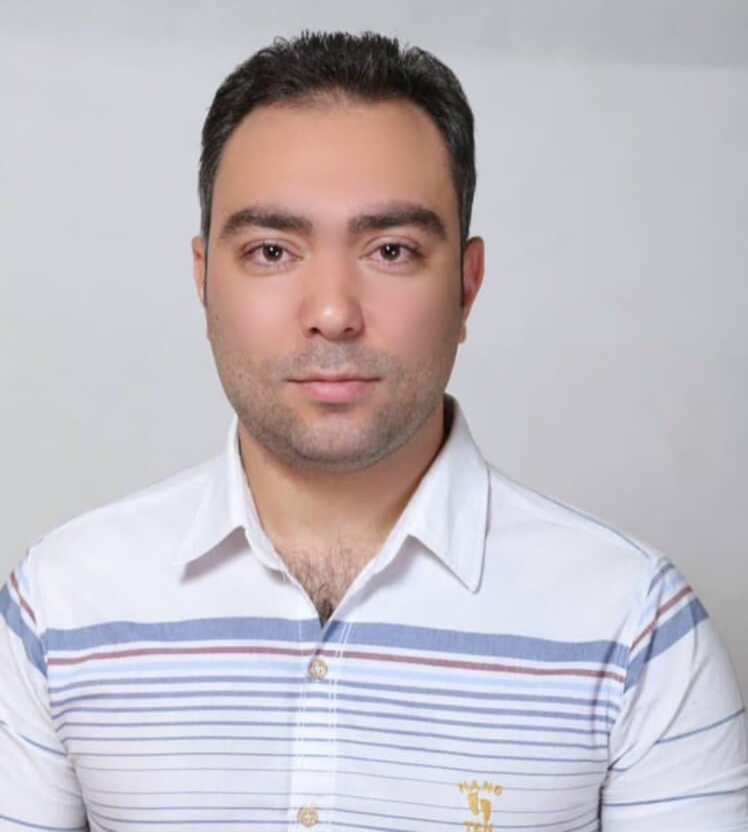 مجتبی وثوق